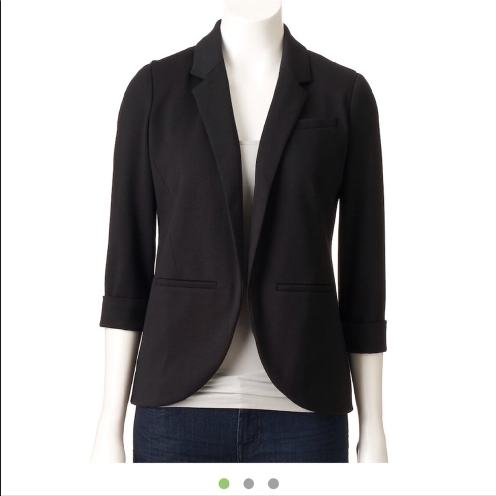 Gorgeous plum blazer